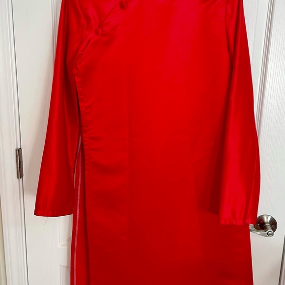 ao dai gam cach tan Nam, New beautiful Vietnamese man top  
size S & M Vietnam - Picture 8 of 9